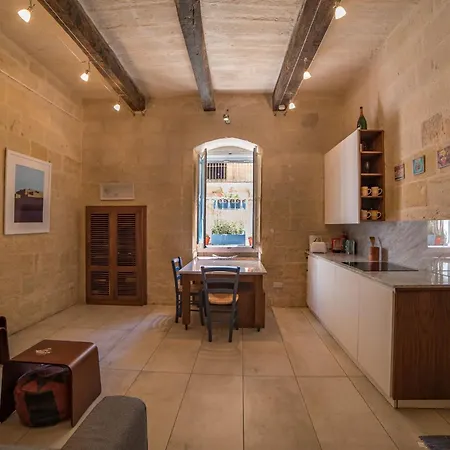 The Artist Appartement La Valette